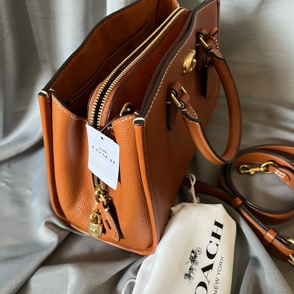 Coach Brooke Carryall 28 handbags - Picture 6 of 9